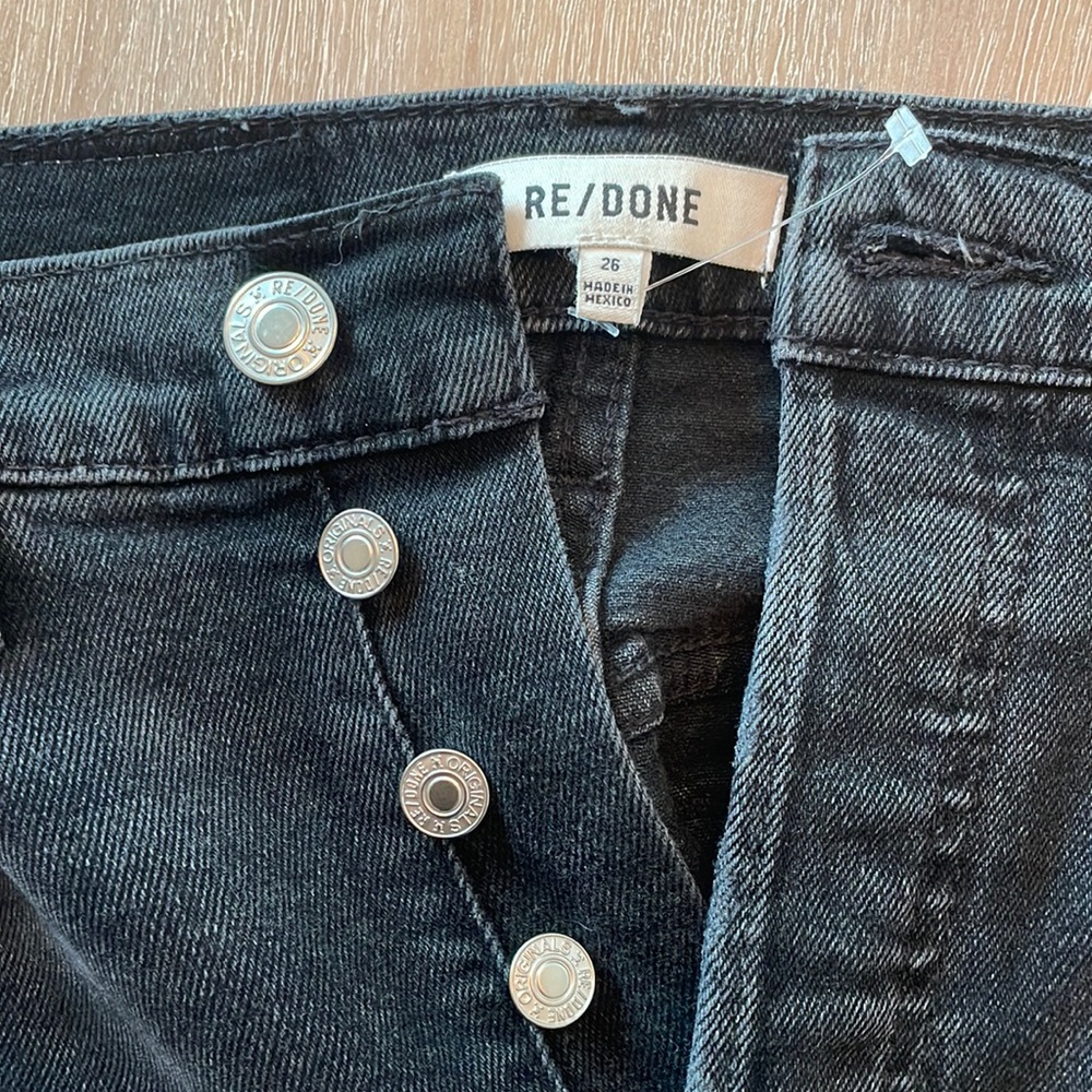 Re/done straight leg black wash jeans size 26 - Picture 3 of 6